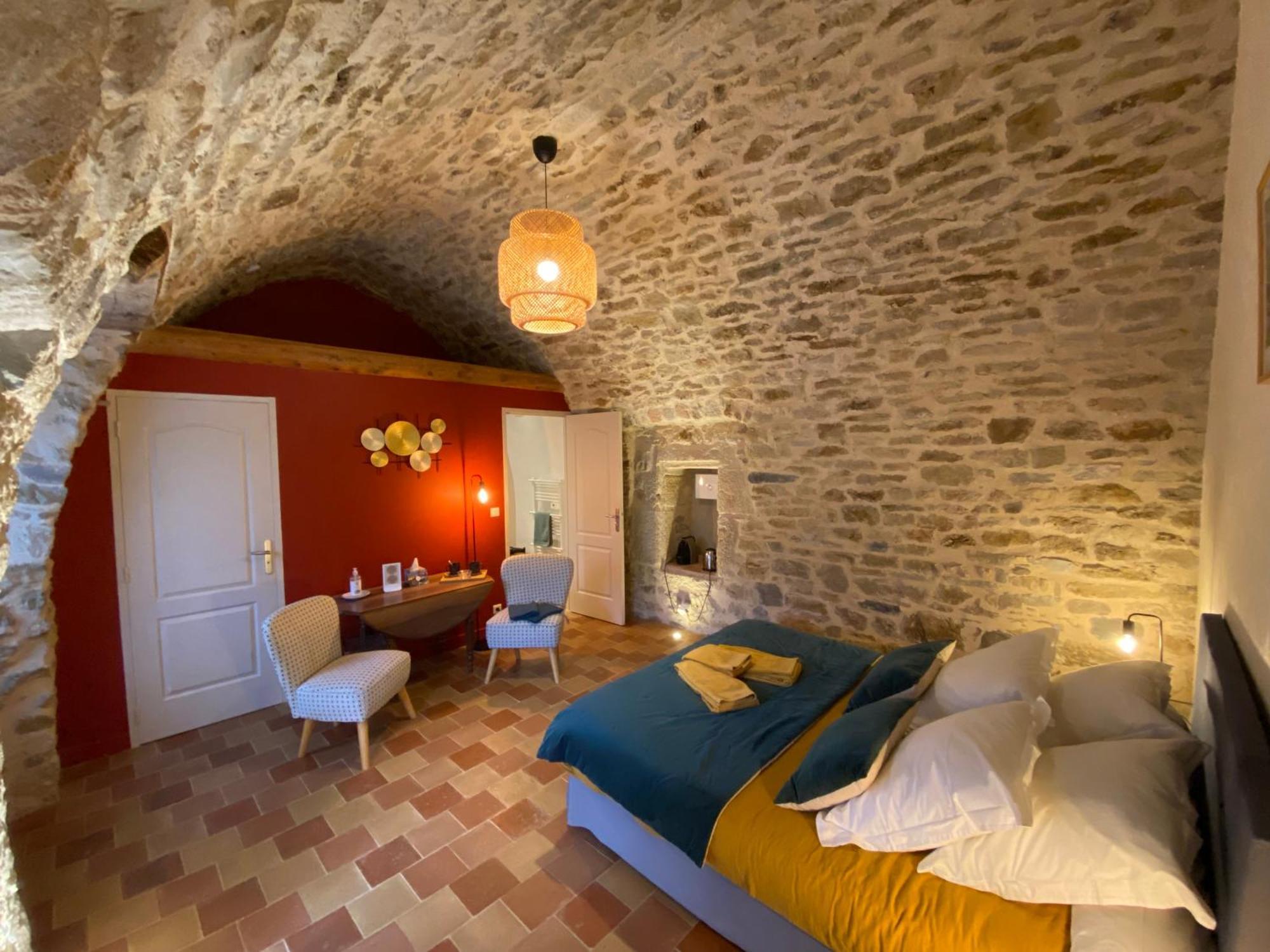 Les Caselles, Gite Et Maison D'Hotes Saint-Beauzely Exterior foto