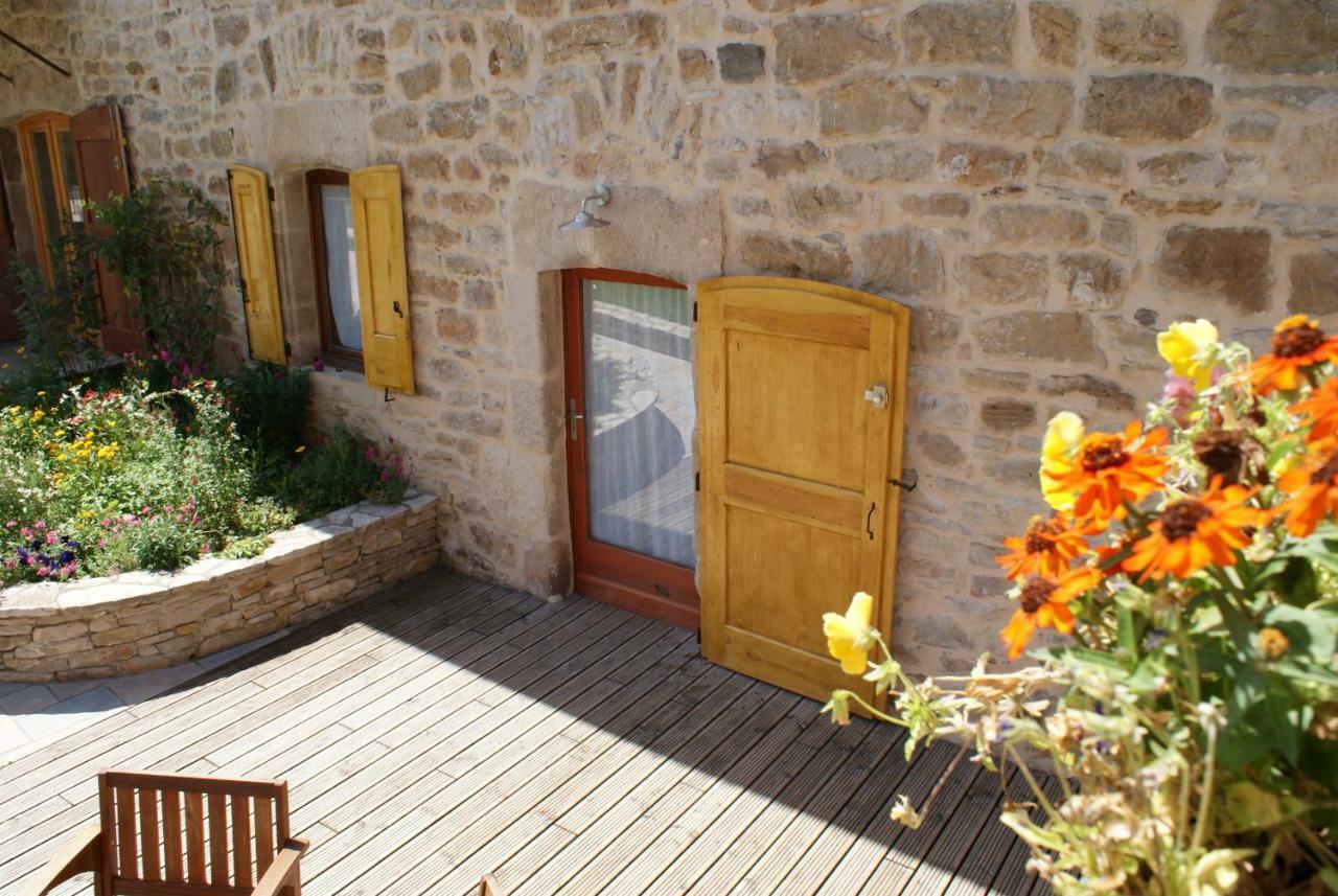 Les Caselles, Gite Et Maison D'Hotes Saint-Beauzely Exterior foto